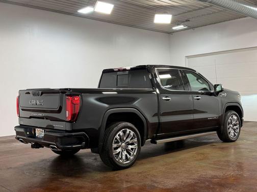 Onyx Black 2026 GMC Sierra 1500 Denali