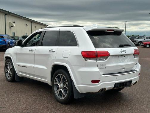 Ivory 3-Coat 2019 Jeep Grand Cherokee Overland