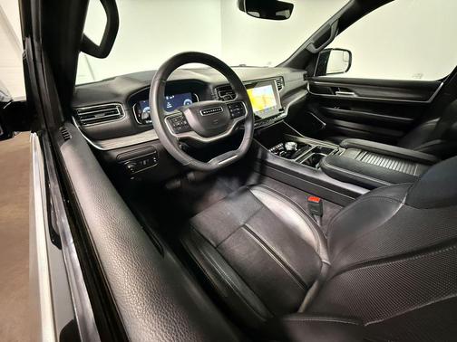 2024 Jeep Wagoneer Series II 4x4