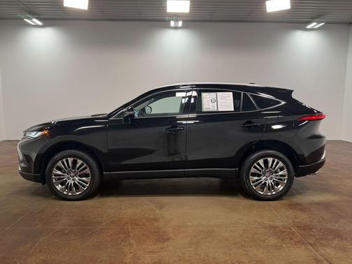 Black 2023 Toyota Venza XLE