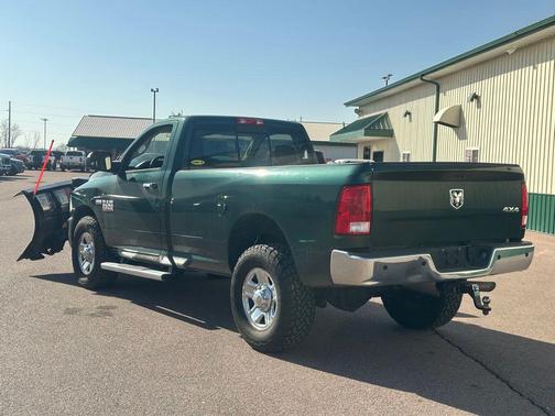 2018 RAM 3500 SLT Regular Cab 4x4 8' Box