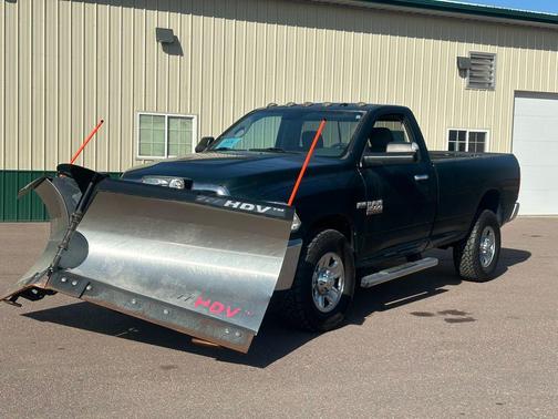 2018 RAM 3500 SLT Regular Cab 4x4 8' Box