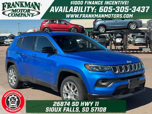 Hydro Blue Pearlcoat 2024 Jeep Compass Latitude Lux