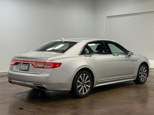 2019 Lincoln Continental Standard