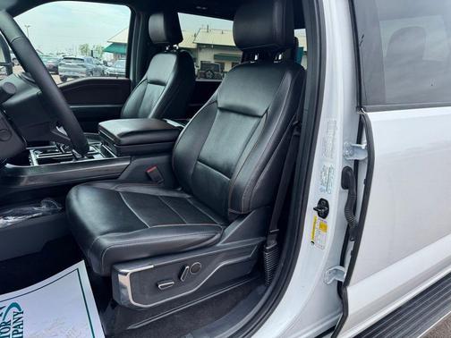 Oxford White 2023 Ford F-150 Lariat