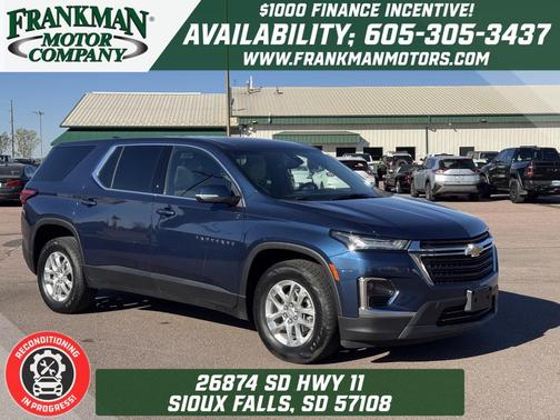 2023 Chevrolet Traverse LS