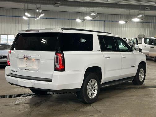 2018 GMC Yukon XL SLE