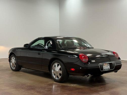2002 Ford Thunderbird Base
