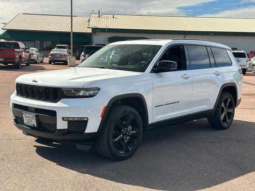 Bright White Clearcoat 2024 Jeep Grand Cherokee L Limited