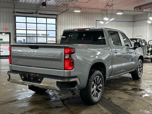 Sterling Gray Metallic 2023 Chevrolet Silverado 1500 LT