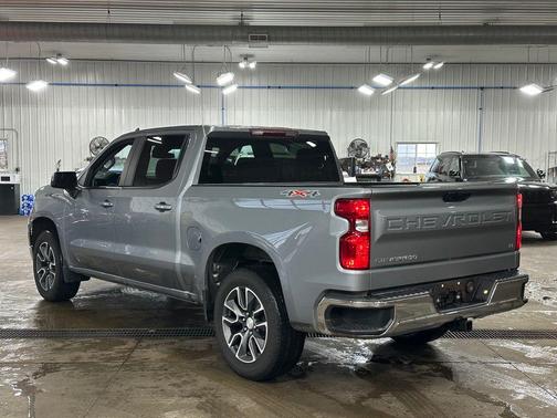 Sterling Gray Metallic 2023 Chevrolet Silverado 1500 LT