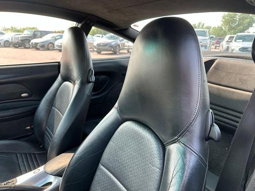 Arctic Silver Metallic 2000 Porsche 911 Carrera