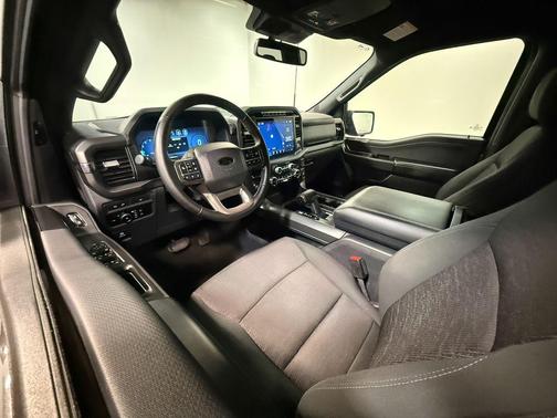 Carbonized Gray Metallic 2024 Ford F-150 XLT