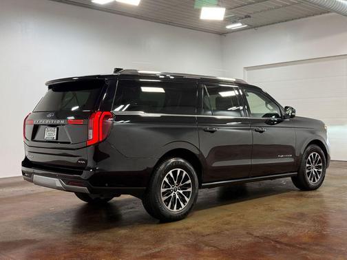Black Metallic 2025 Ford Expedition Max Platinum