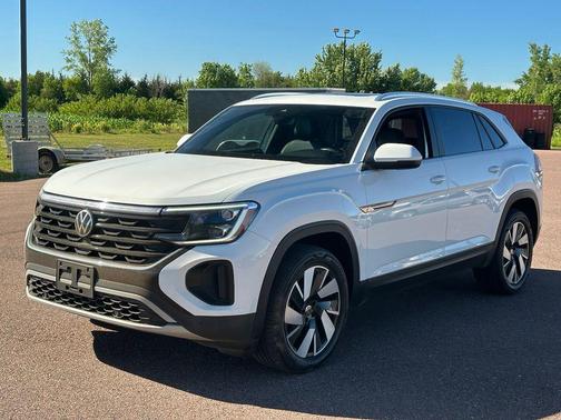 Pure White 2024 Volkswagen Atlas Cross Sport 2.0T SE w/Technology 4MOTION