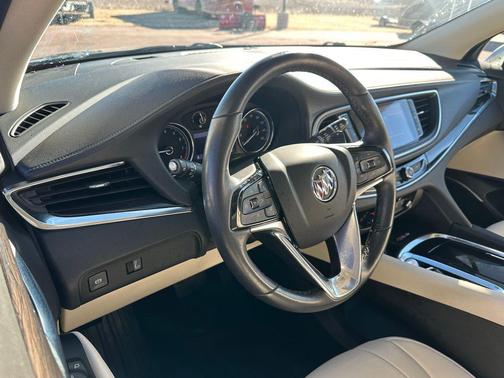 2023 Buick Enclave Essence AWD