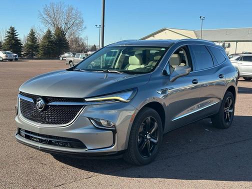 2023 Buick Enclave Essence AWD