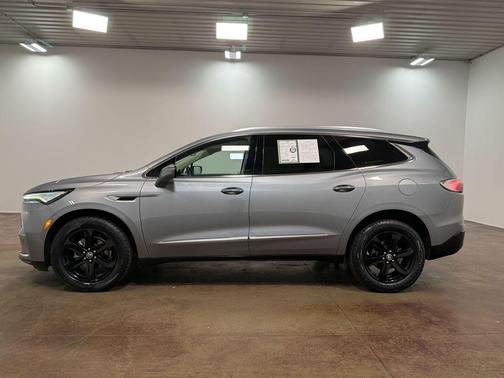 2023 Buick Enclave Essence AWD