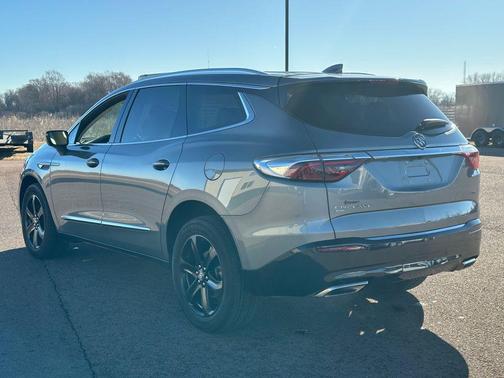 2023 Buick Enclave Essence AWD