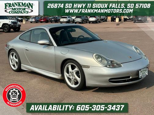 Arctic Silver Metallic 2000 Porsche 911 Carrera
