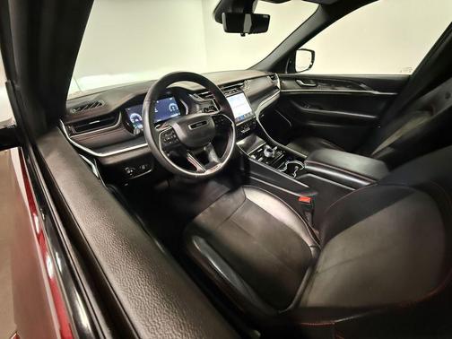 Velvet Red Pearlcoat 2022 Jeep Grand Cherokee Trailhawk