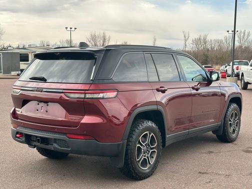 2022 Jeep Grand Cherokee Trailhawk