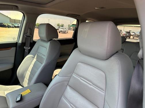 Lunar Silver Metallic 2019 Honda CR-V EX-L