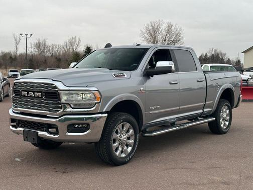 2021 RAM 2500 Limited Crew Cab 4x4 6'4' Box