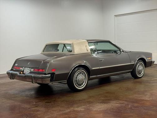 1983 Oldsmobile Toronado Brougham