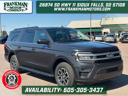 Gray Metallic 2024 Ford Expedition Max XLT