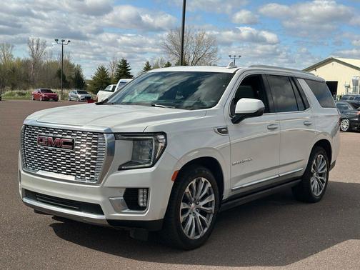 White Frost Tricoat 2021 GMC Yukon Denali