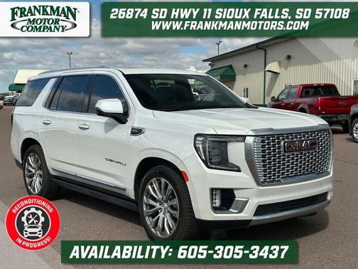 White Frost Tricoat 2021 GMC Yukon Denali