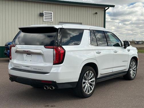 White Frost Tricoat 2021 GMC Yukon Denali