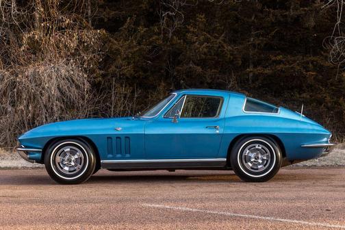 1966 Chevrolet Corvette Base