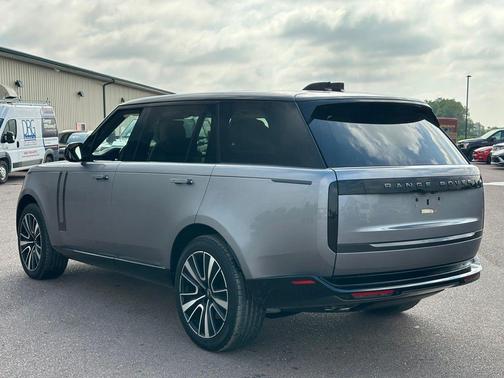 Kf 2025 Land Rover Range Rover P530 Autobiography