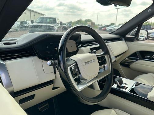 Kf 2025 Land Rover Range Rover P530 Autobiography