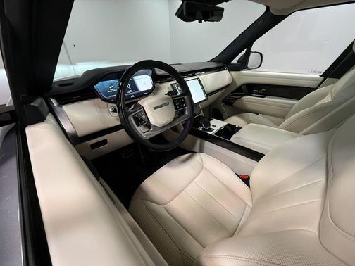 Kf 2025 Land Rover Range Rover P530 Autobiography