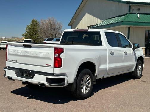 Summit White 2021 Chevrolet Silverado 1500 RST