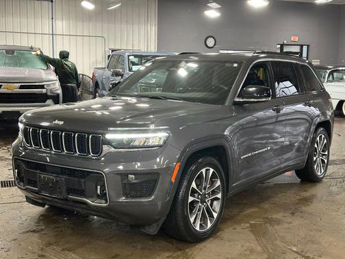 2024 Jeep Grand Cherokee Overland