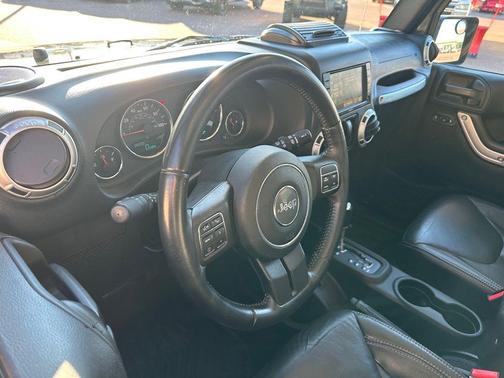 2016 Jeep Wrangler Sahara