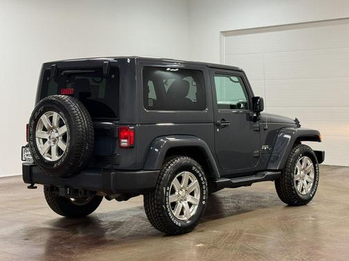 2016 Jeep Wrangler Sahara