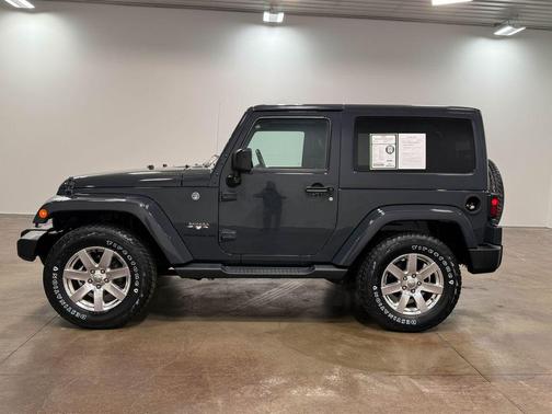 2016 Jeep Wrangler Sahara