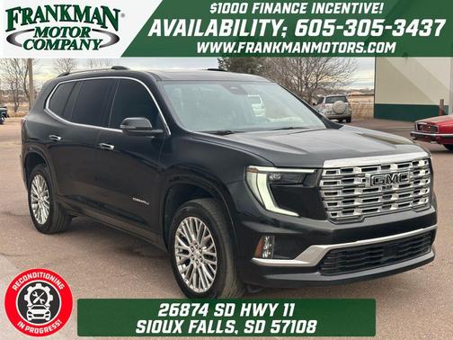 2024 GMC Acadia Denali