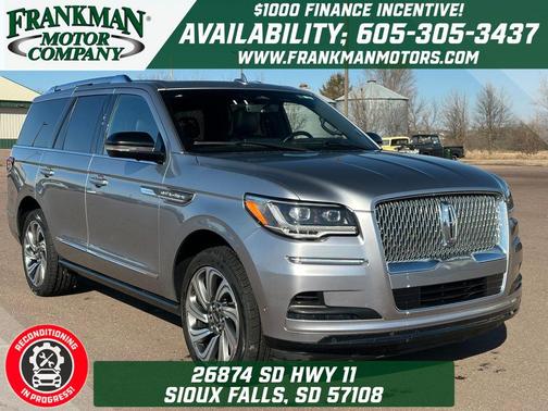 2023 Lincoln Navigator Reserve