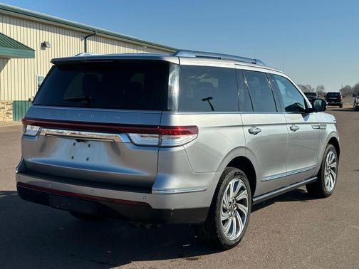 2023 Lincoln Navigator Reserve