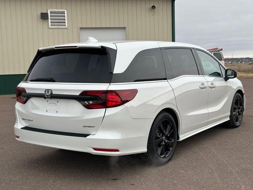 2024 Honda Odyssey Sport