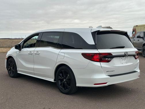 2024 Honda Odyssey Sport