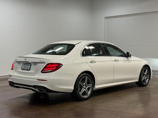 2017 Mercedes-Benz E-Class E 300 4MATIC