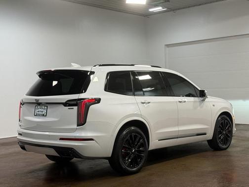 2023 Cadillac XT6 Sport AWD