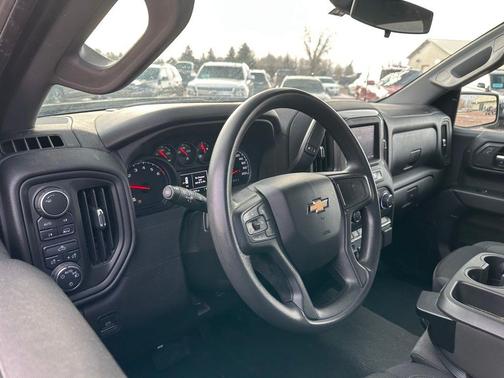 2023 Chevrolet Silverado 1500 Custom